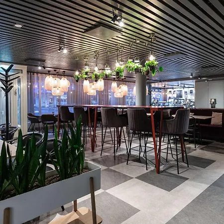 スカンディック シティ ホテル