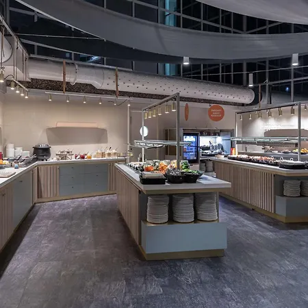 スカンディック シティ ホテル