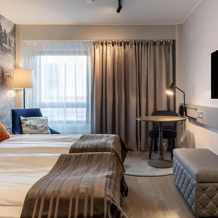 スカンディック シティ ホテル 4*