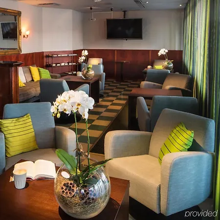 ホテル スカンディック シティ 4*