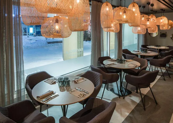 ホテル スカンディック シティ 4*