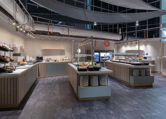 スカンディック シティ ホテル