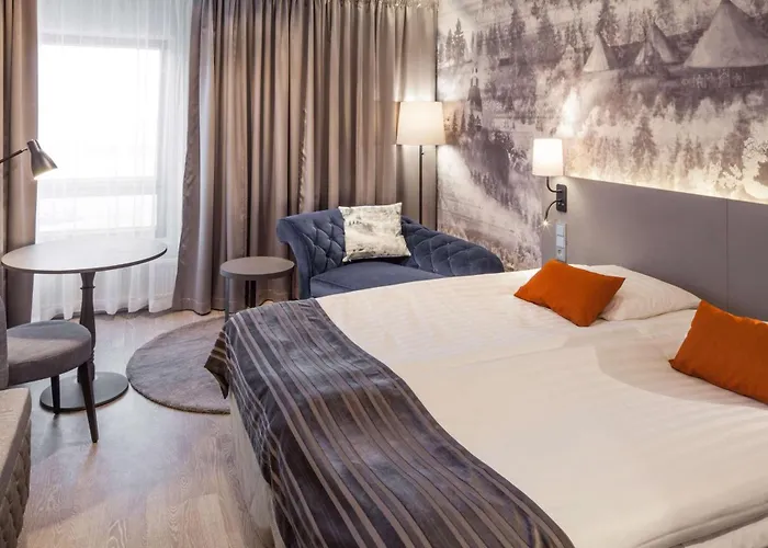 スカンディック シティ ホテル 4*