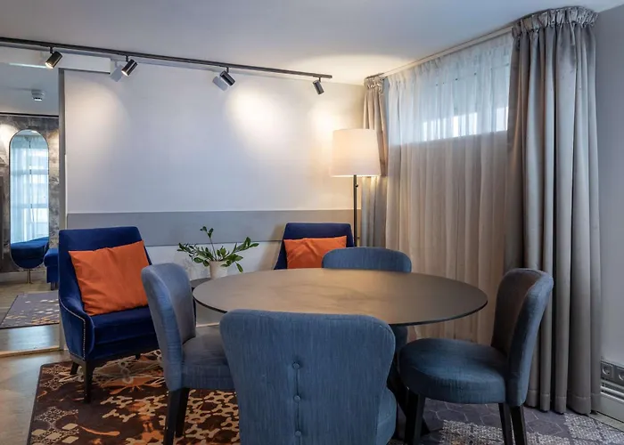 ホテル スカンディック シティ