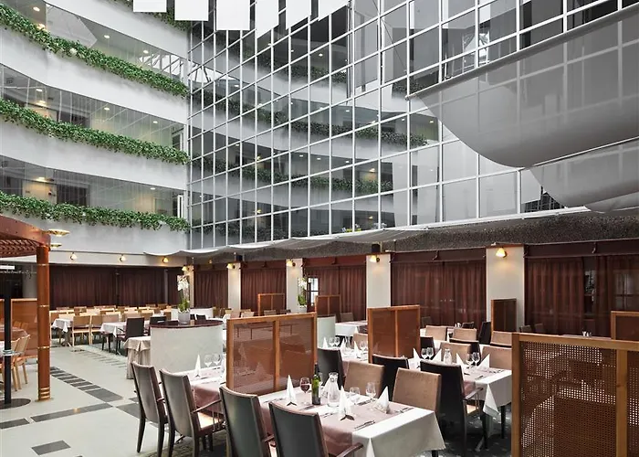 ホテル スカンディック シティ ロヴァニエミ