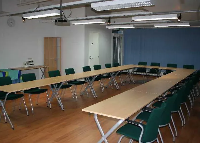 ホテル スカンディック シティ 4*